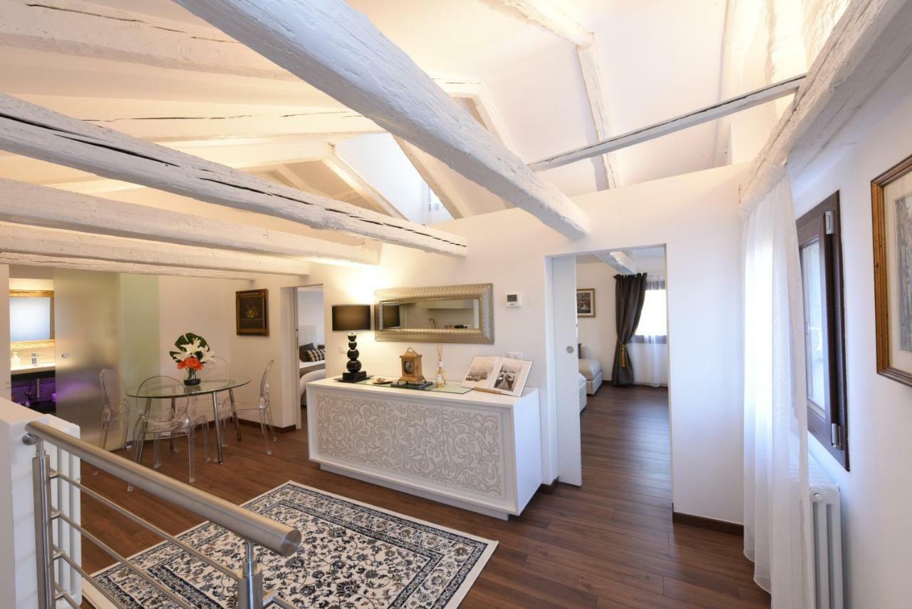 Sweet Apartment Frari Venecia Exterior foto