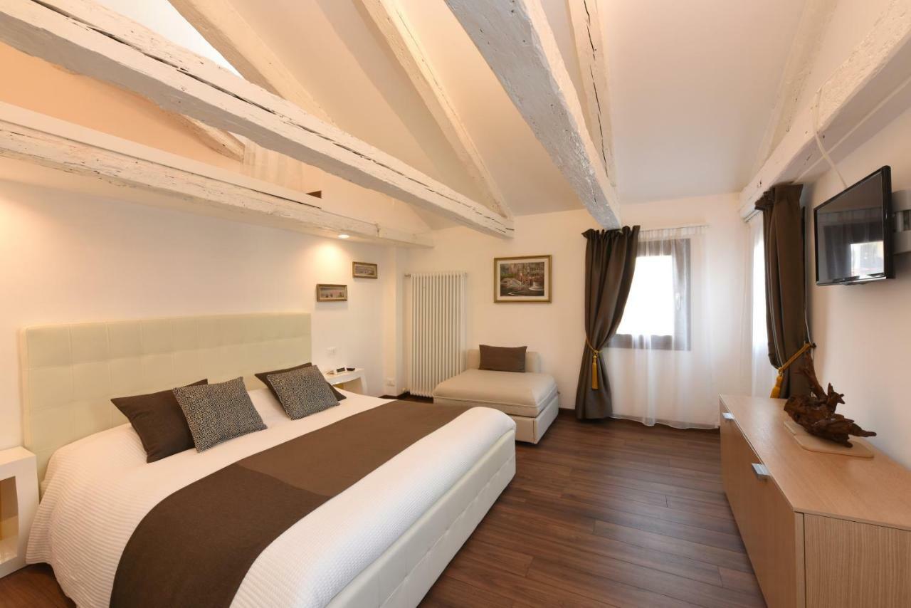 Sweet Apartment Frari Venecia Exterior foto