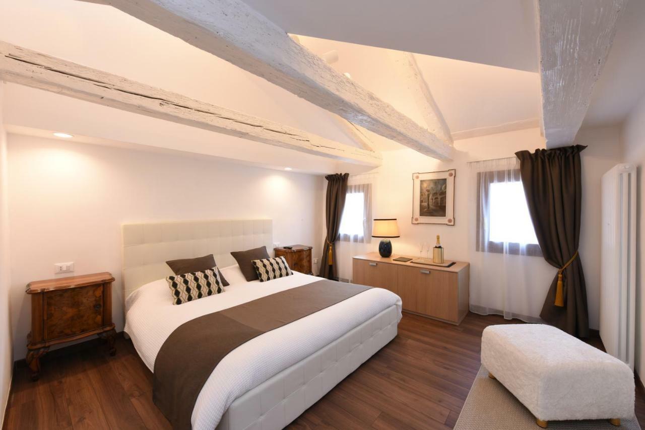 Sweet Apartment Frari Venecia Exterior foto